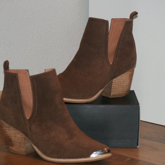 Madden Girl Side Cut Booties - Picture 3 of 5